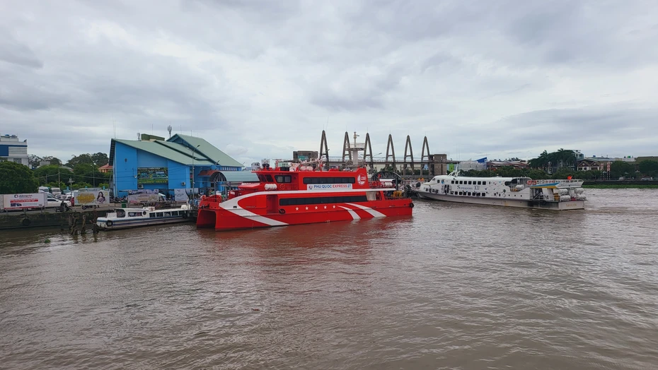 Tàu cao tốc Phú Quốc Express 27