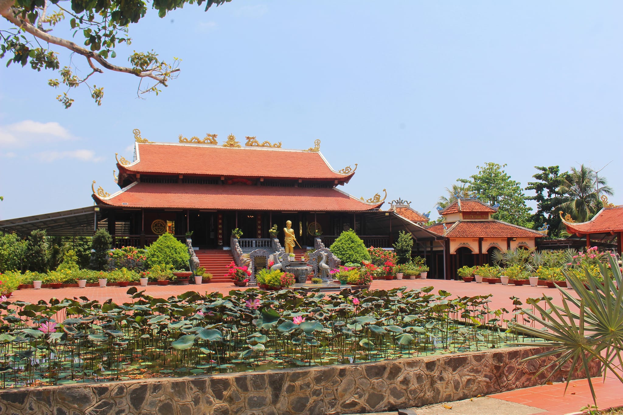 Nguyen Trung Truc Temple A Remarkable Historical Landmark In Phu Quoc